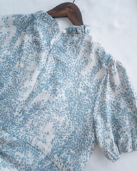 【現貨限量回歸 】Shadow Floral Dress 湖水花影花邊領口修腰連身裙/ DS1117