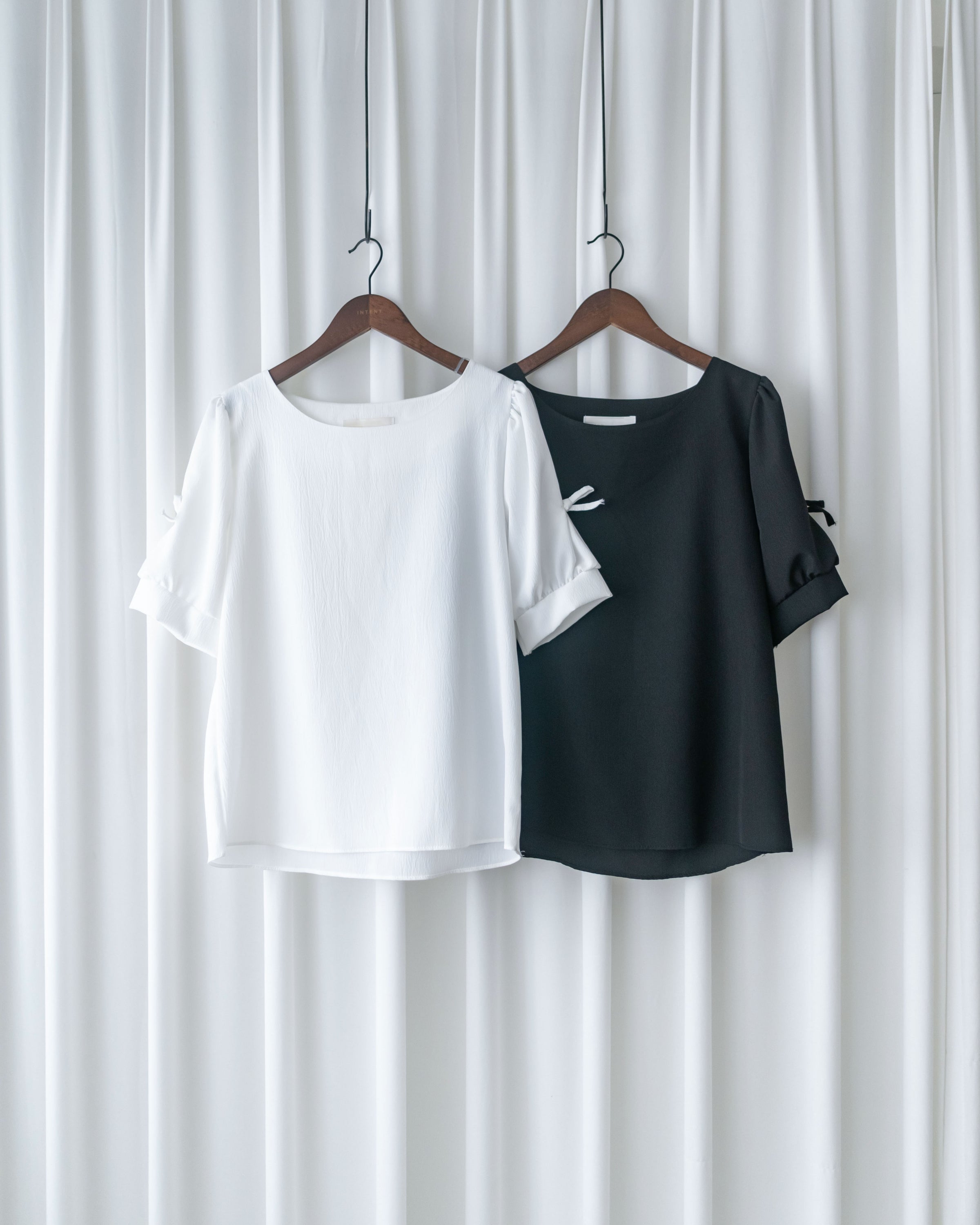 Ribbon Blouse 船領免綁裝飾蝴蝶每日上衣/ BU9140