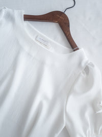 Ribbon Blouse 船領免綁裝飾蝴蝶每日上衣/ BU9140