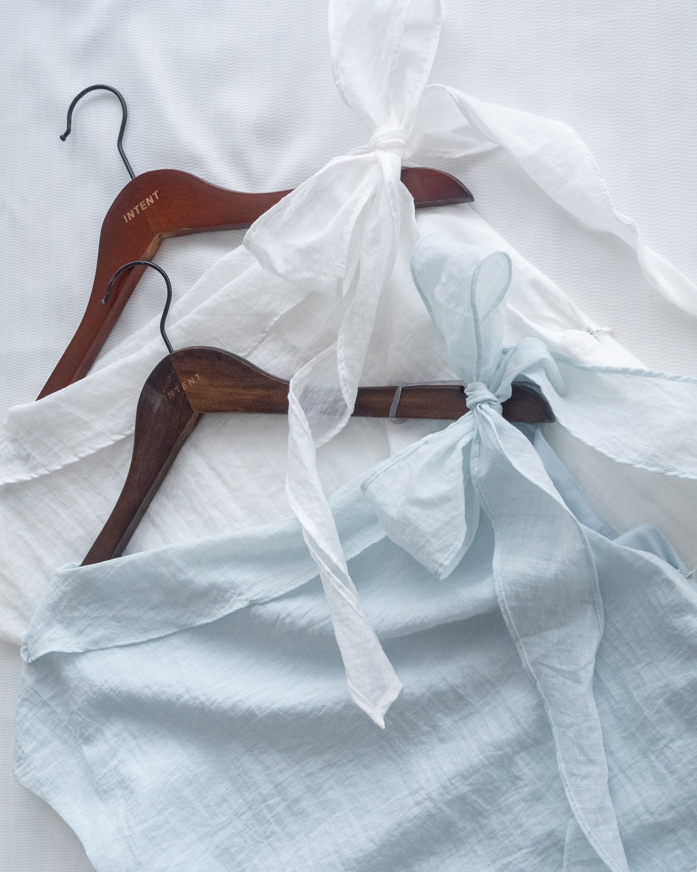 Ribbon Scarf Dress 垂墜絲帶船領輕盈浪漫連身裙/ DS1150