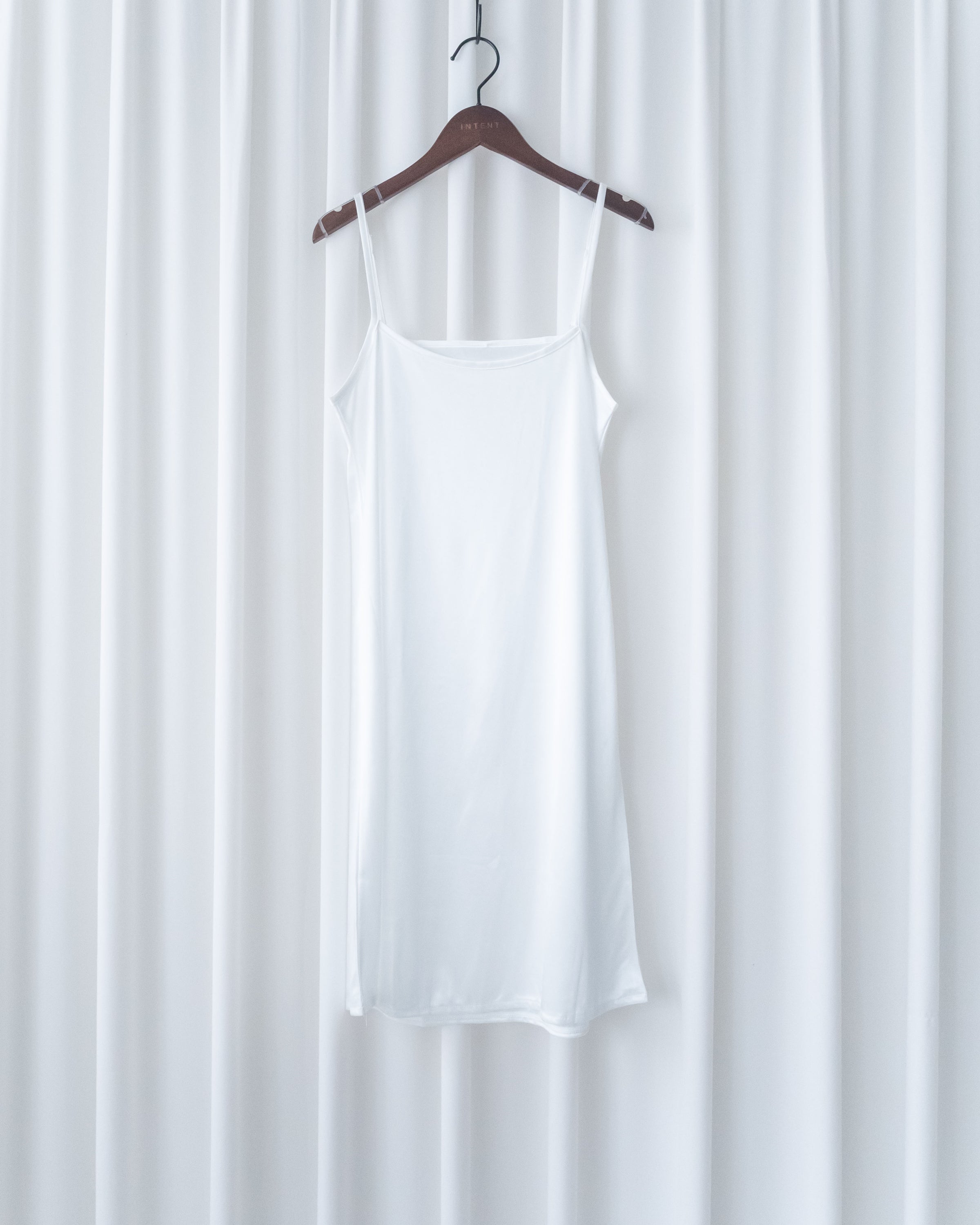 （附送打底裙）Dot Dress 暗條紋棉質方領點紋顯瘦腰線連身裙/ DS1146