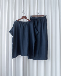 Minimalist Set 簡約無袖線後開叉套裝裙/ SE8117