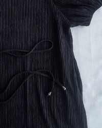 V Fine Belt Dress 法式暗條紋防皺V領拼接裙擺連衣裙/ DS1152
