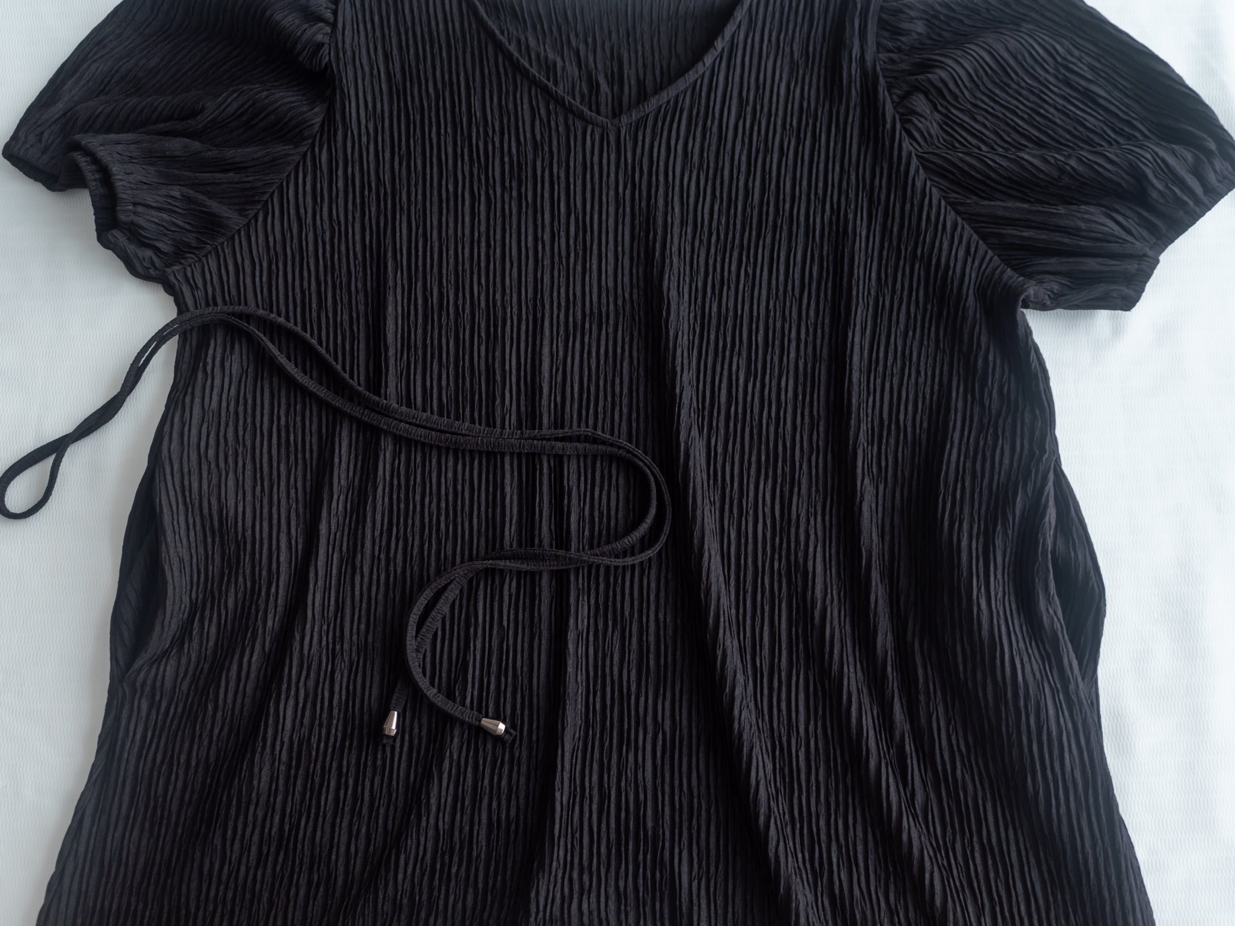 V Fine Belt Dress 法式暗條紋防皺V領拼接裙擺連衣裙/ DS1152