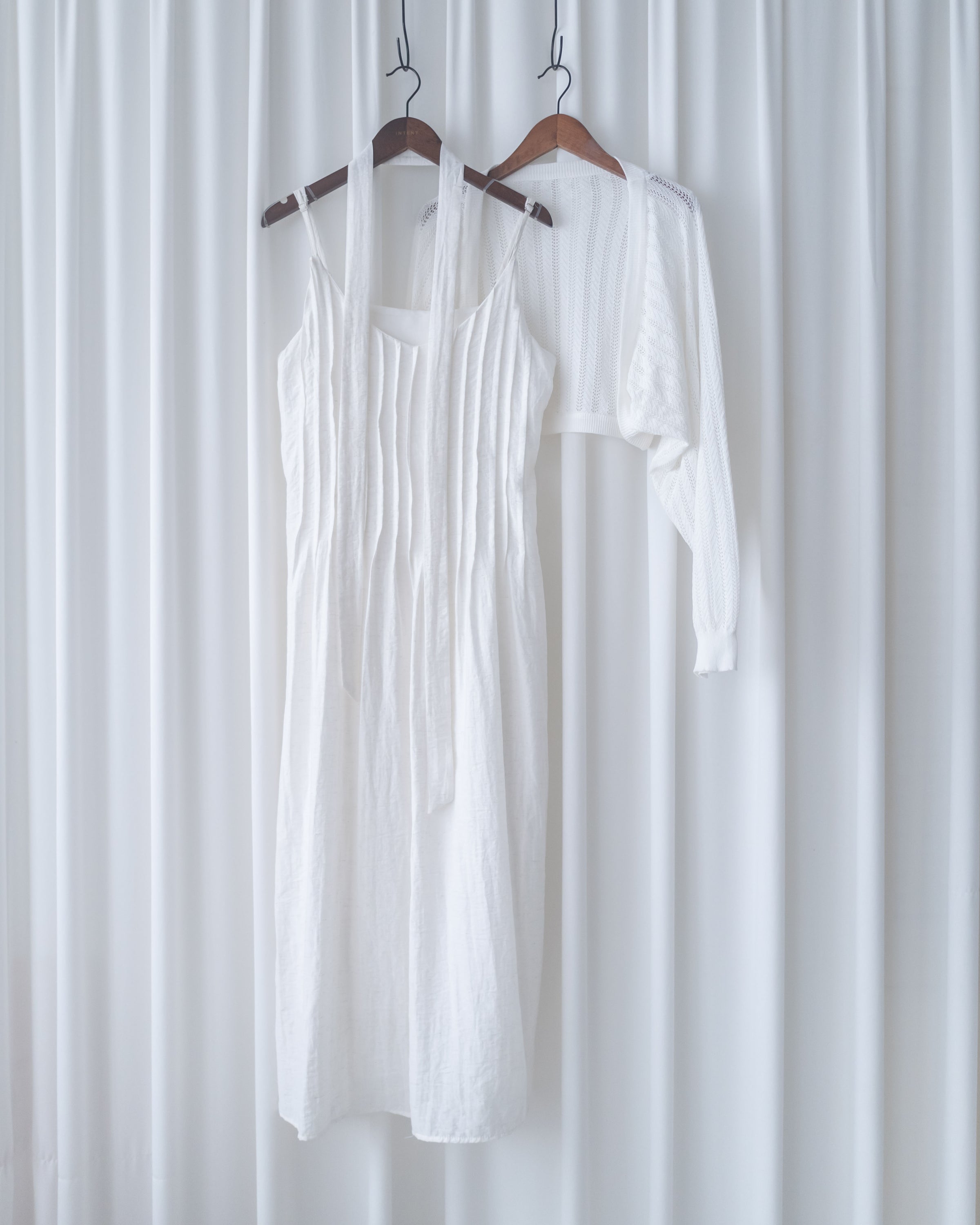 Knit Vest Set 鏤空針織外套風琴車褶長裙套裝/SE8118