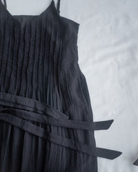 Knit Vest Set 鏤空針織外套風琴車褶長裙套裝/SE8118