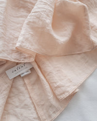 Lace Square Blouse 法式蕾絲方領裙擺上衣/BU9148