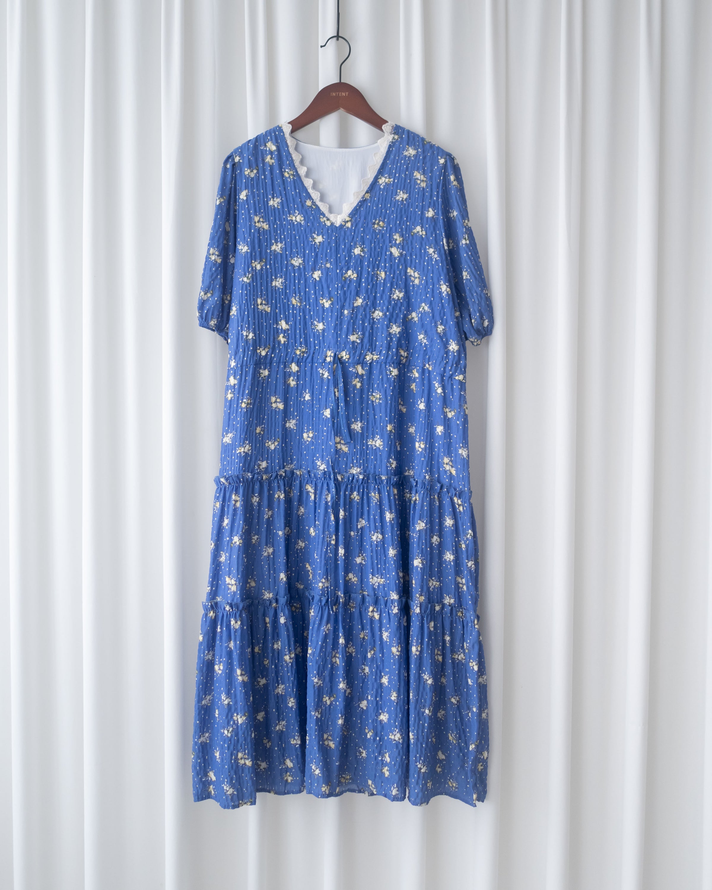Lace Floral Dress 法式蕾絲 V 領碎花層次連身裙/DS1175