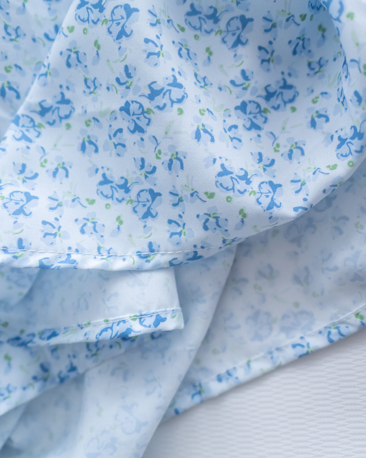Smocked Floral Dress 方領印花後抓皺修身綁帶連身裙/ DS1182