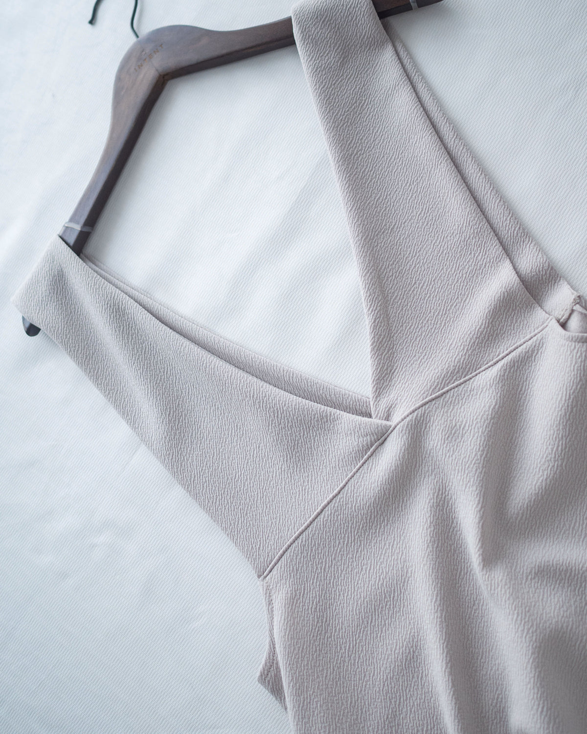 Vest Dress 法式V形粗帶彈性傘形連身裙/ DS1178