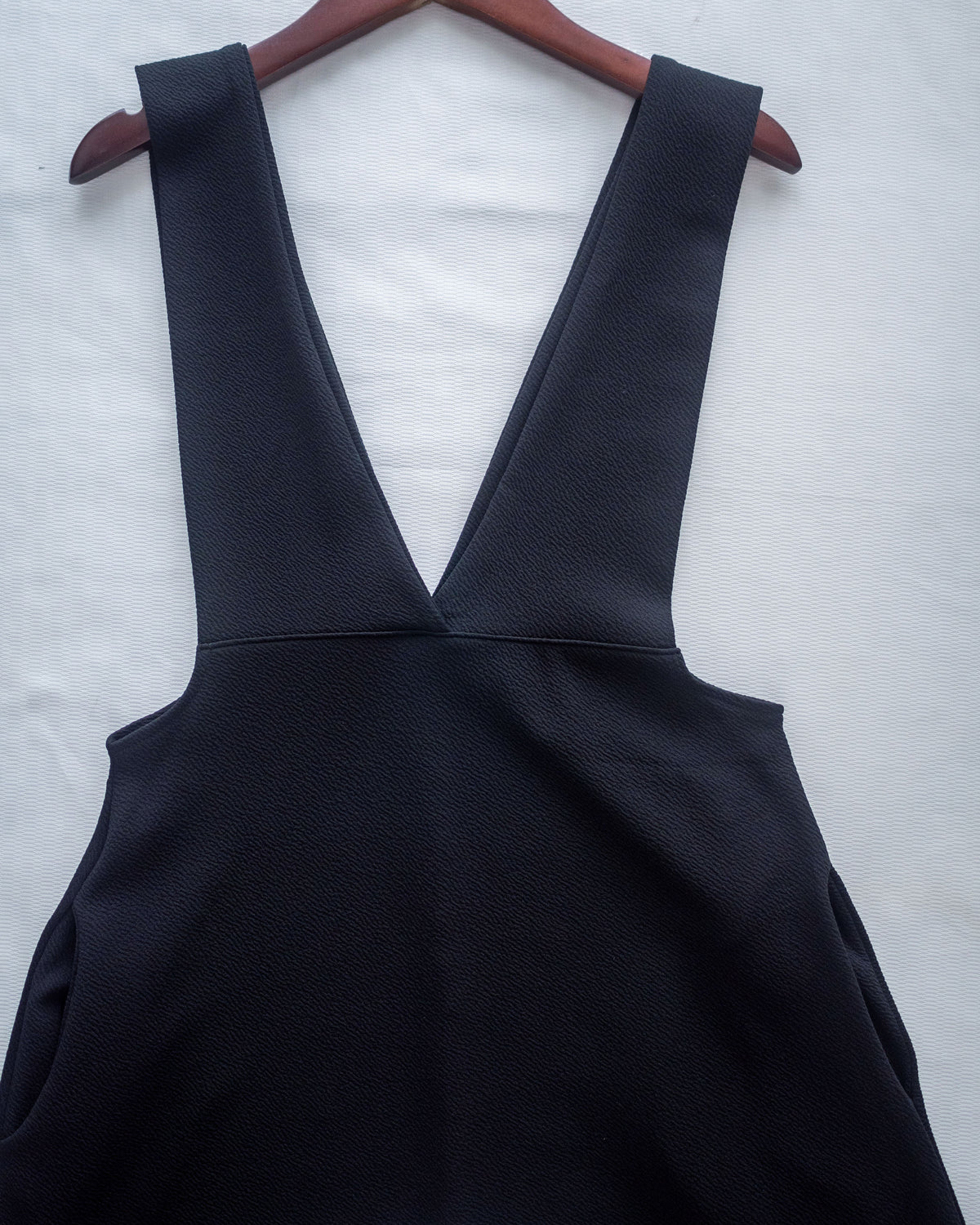 Vest Dress 法式V形粗帶彈性傘形連身裙/ DS1178