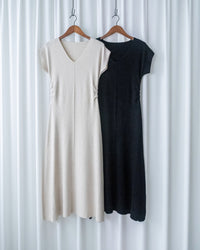 Knit Dress 修身彈性腰身抓皺 V 領針織連身裙/ DS1186