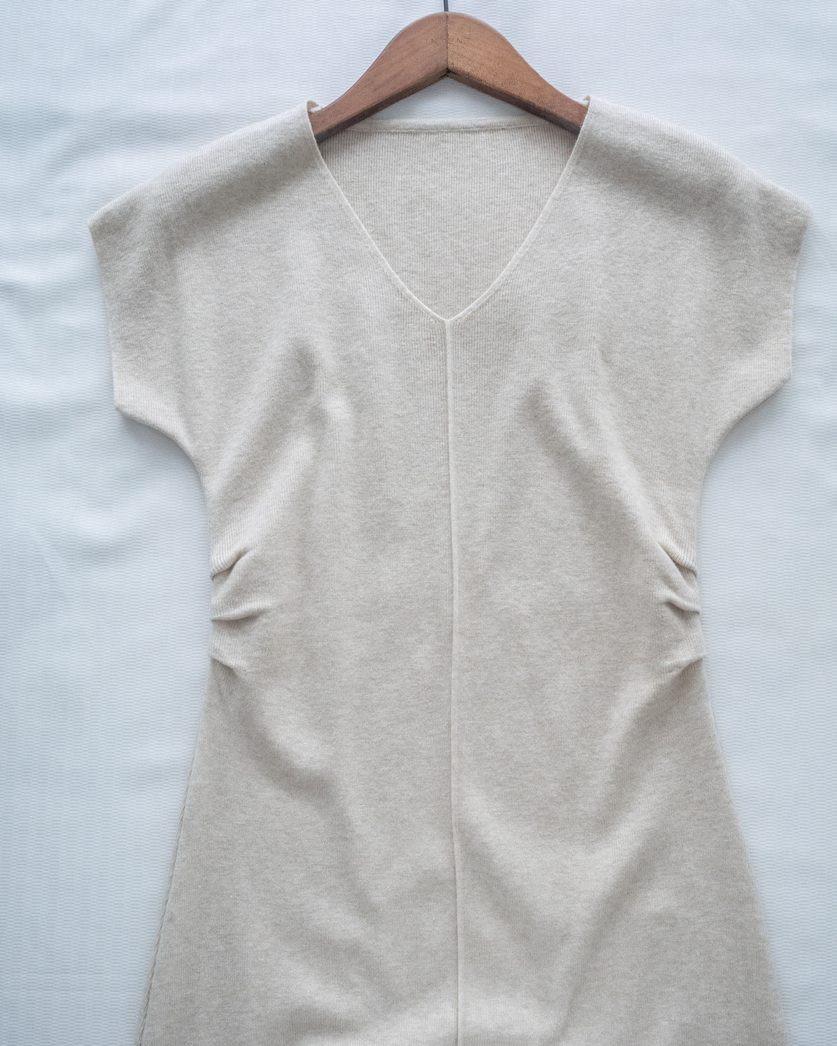 Knit Dress 修身彈性腰身抓皺 V 領針織連身裙/ DS1186