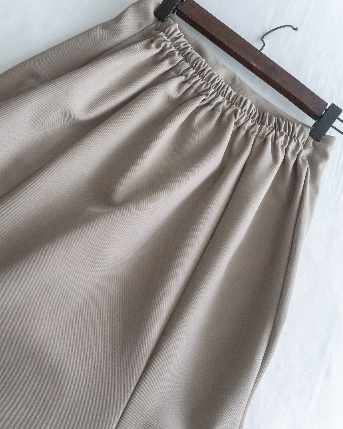 Loose Fishtail Skirt 後橡筋修飾線魚尾半裙/ SK8953