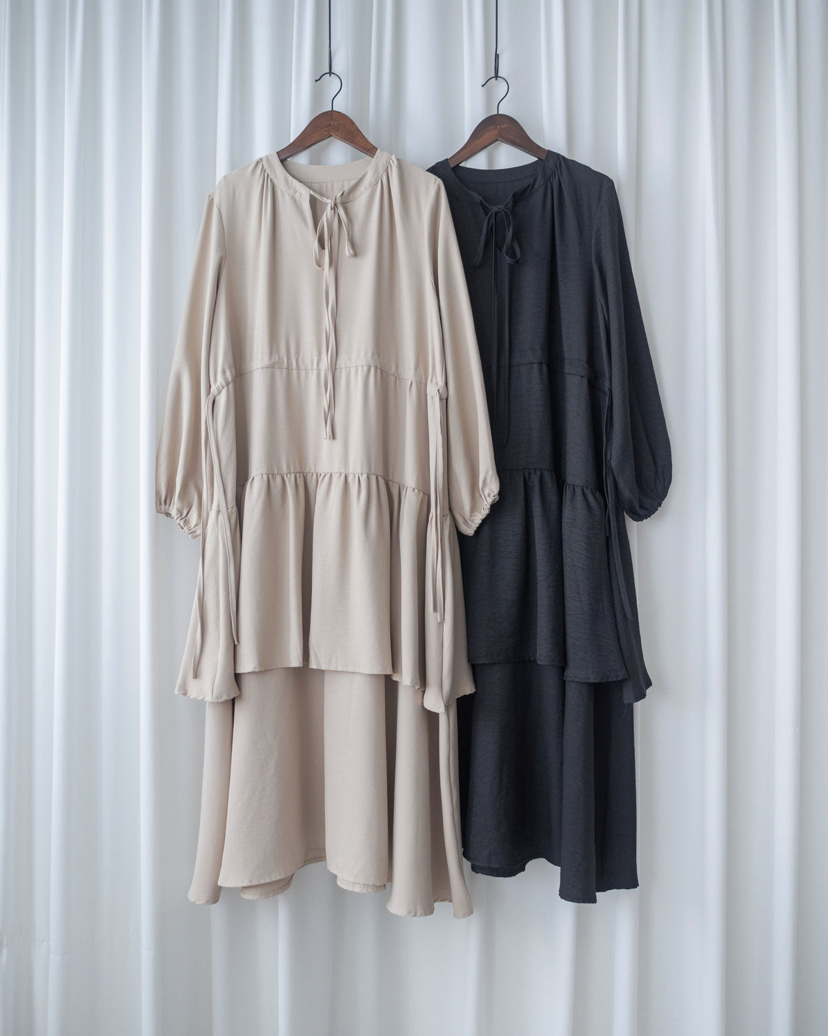 Ribbon Layers Dress  綁帶圓漫飄逸層次連身裙/ DS1188