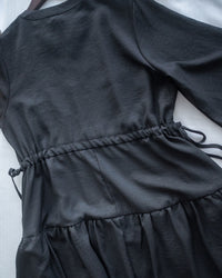 Ribbon Layers Dress  綁帶圓漫飄逸層次連身裙/ DS1188