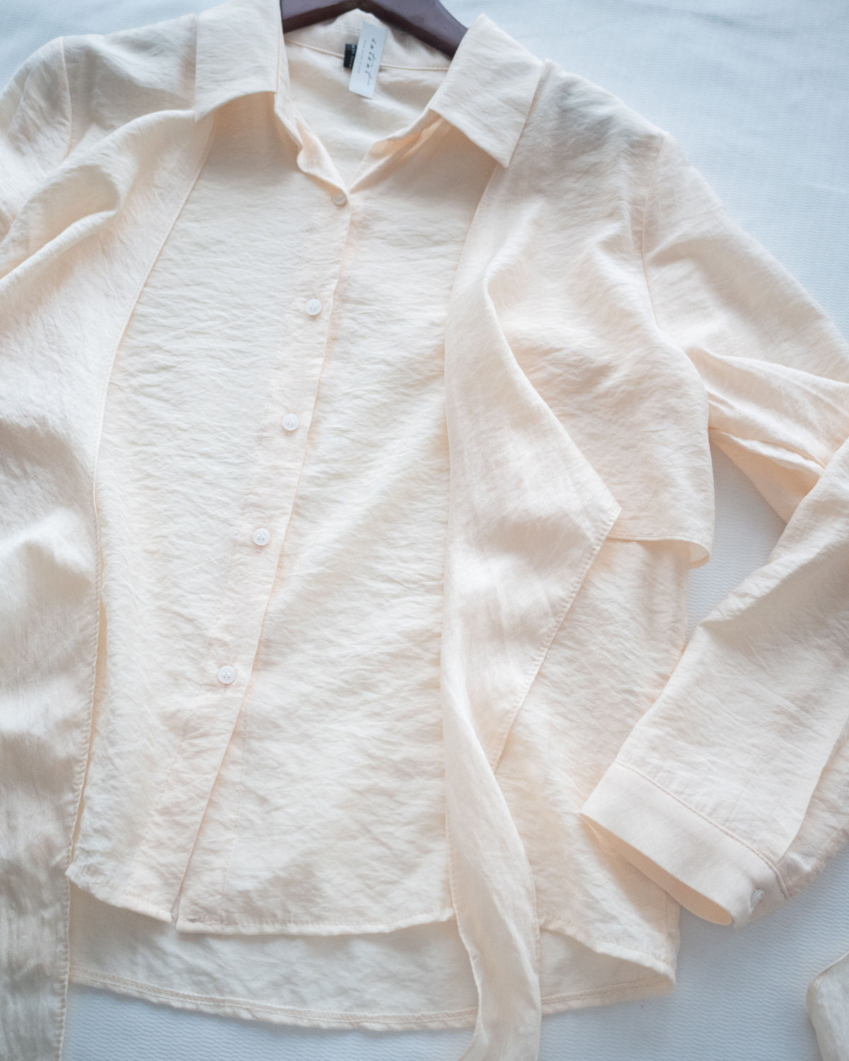 Cross Blouse 三種著法交叉綁帶微光澤長袖襯衫/ TP9245