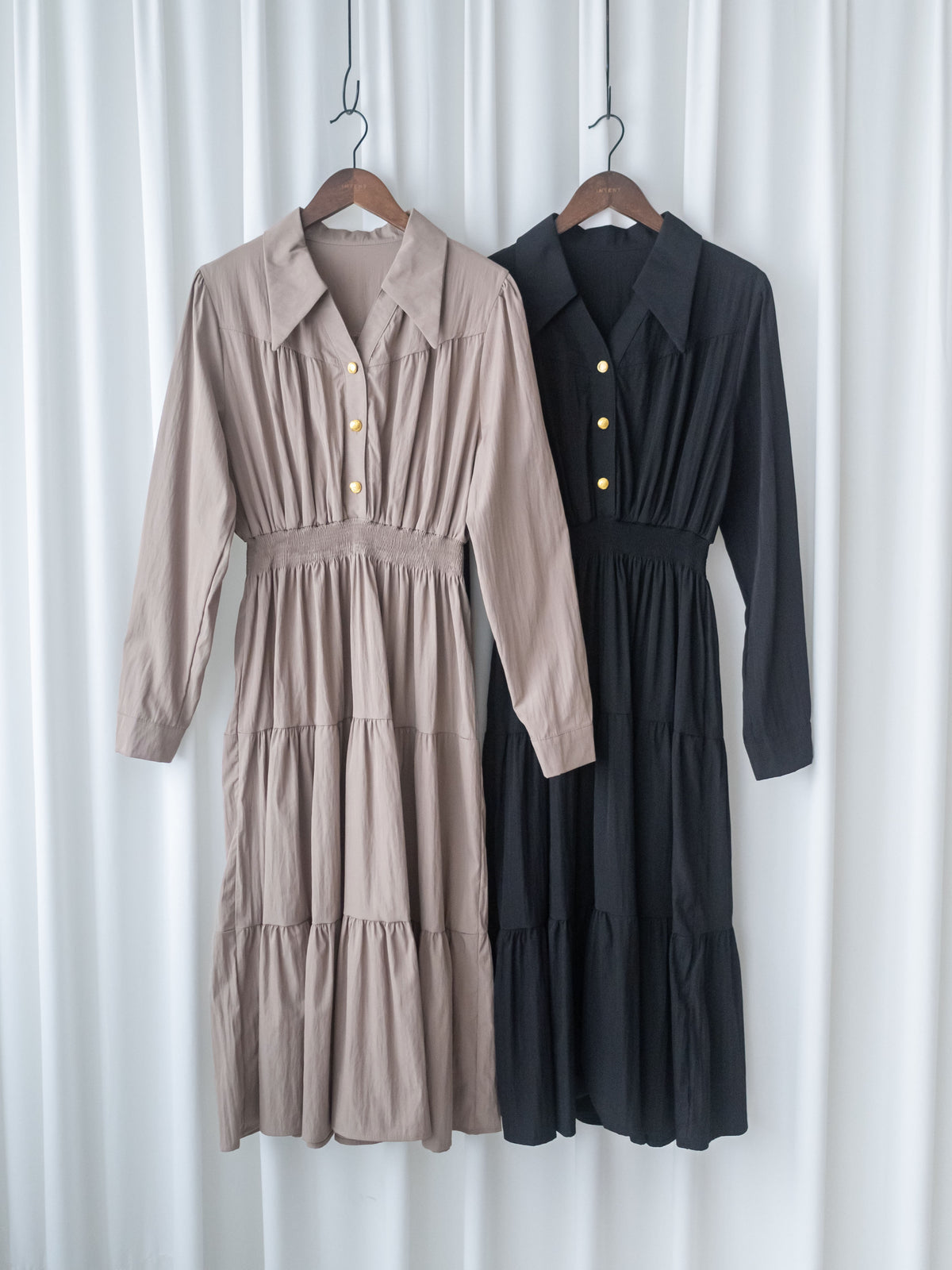 Elegant Dress 金鈕裝飾V領恤衫修腰連身裙/ DS1191