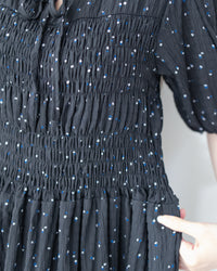 【現貨限量回歸 】Starry Floral Dress 流星小花彈性修身防皺連身裙/ DS1106