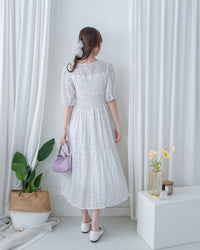 【現貨限量回歸 】Starry Floral Dress 流星小花彈性修身防皺連身裙/ DS1106