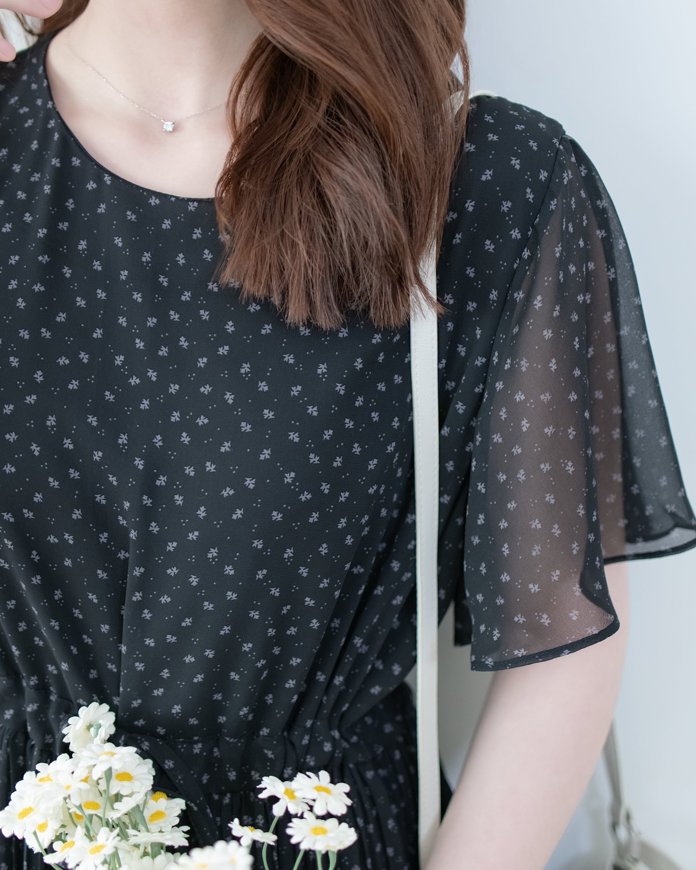 Shadow Floral Dress 輕盈影子細花束腰細褶連身裙/ DS1121 (pre-order tea-rose)