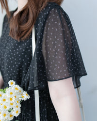 Shadow Floral Dress 輕盈影子細花束腰細褶連身裙/ DS1121 (pre-order tea-rose)