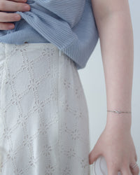 Embroidery Skirt 交叉打結棉質通花傘形半裙/ SK8941