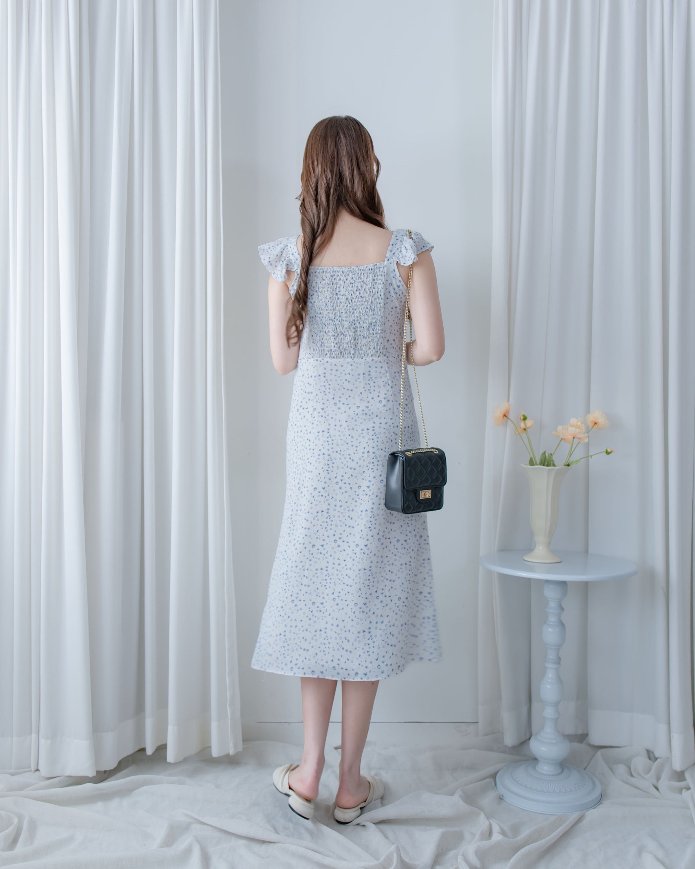Falling petals Dress 花瓣印花後橡筋兩穿荷葉連身裙/ DS1124 (black sold out)