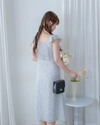 Falling petals Dress 花瓣印花後橡筋兩穿荷葉連身裙/ DS1124 (black sold out)