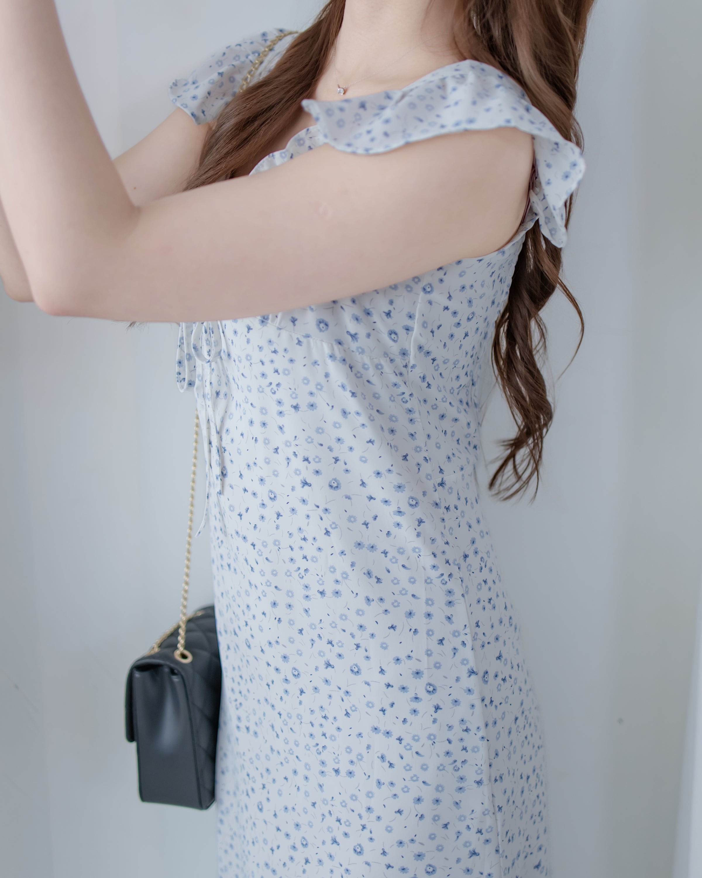 Falling petals Dress 花瓣印花後橡筋兩穿荷葉連身裙/ DS1124 (black sold out)