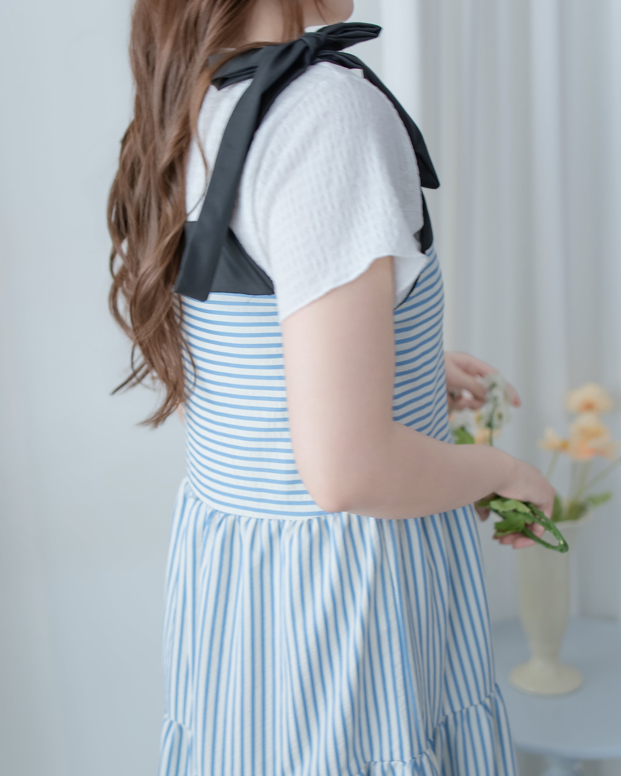 Striped Ribbon Dress 藍白拼黑色平口蝴蝶結傘形連身裙/ DS1109