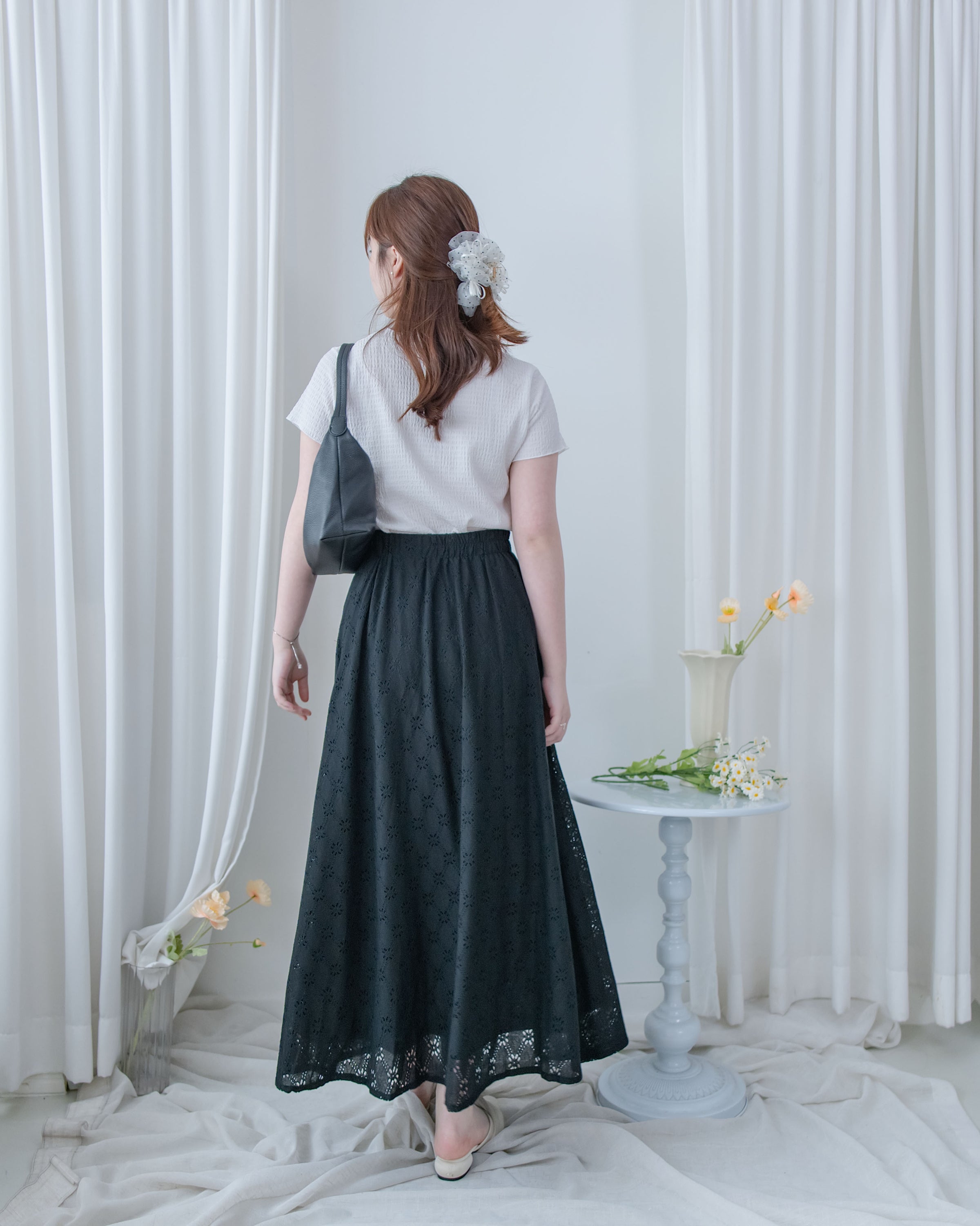 Embroidery Skirt 交叉打結棉質通花傘形半裙/ SK8941