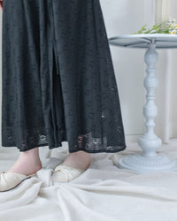 Embroidery Skirt 交叉打結棉質通花傘形半裙/ SK8941