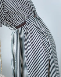 Stripe Belted Dress 流線開孔金扣腰帶直條紋修腰連身裙/ DS1115