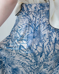 Champagne Floral Skirt 藍色線條花香檳質感面料傘裙/ SK8861 (pre-order 5月28截單)