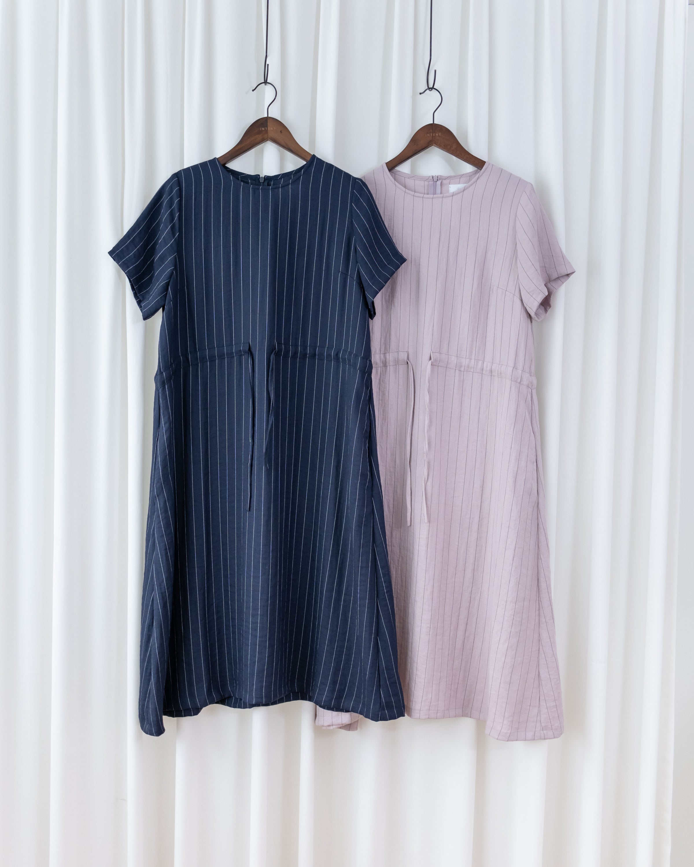 [intent label/ intent 製] Stripe Dress 法式細條防皺棉感口袋連身裙/ DSA8004