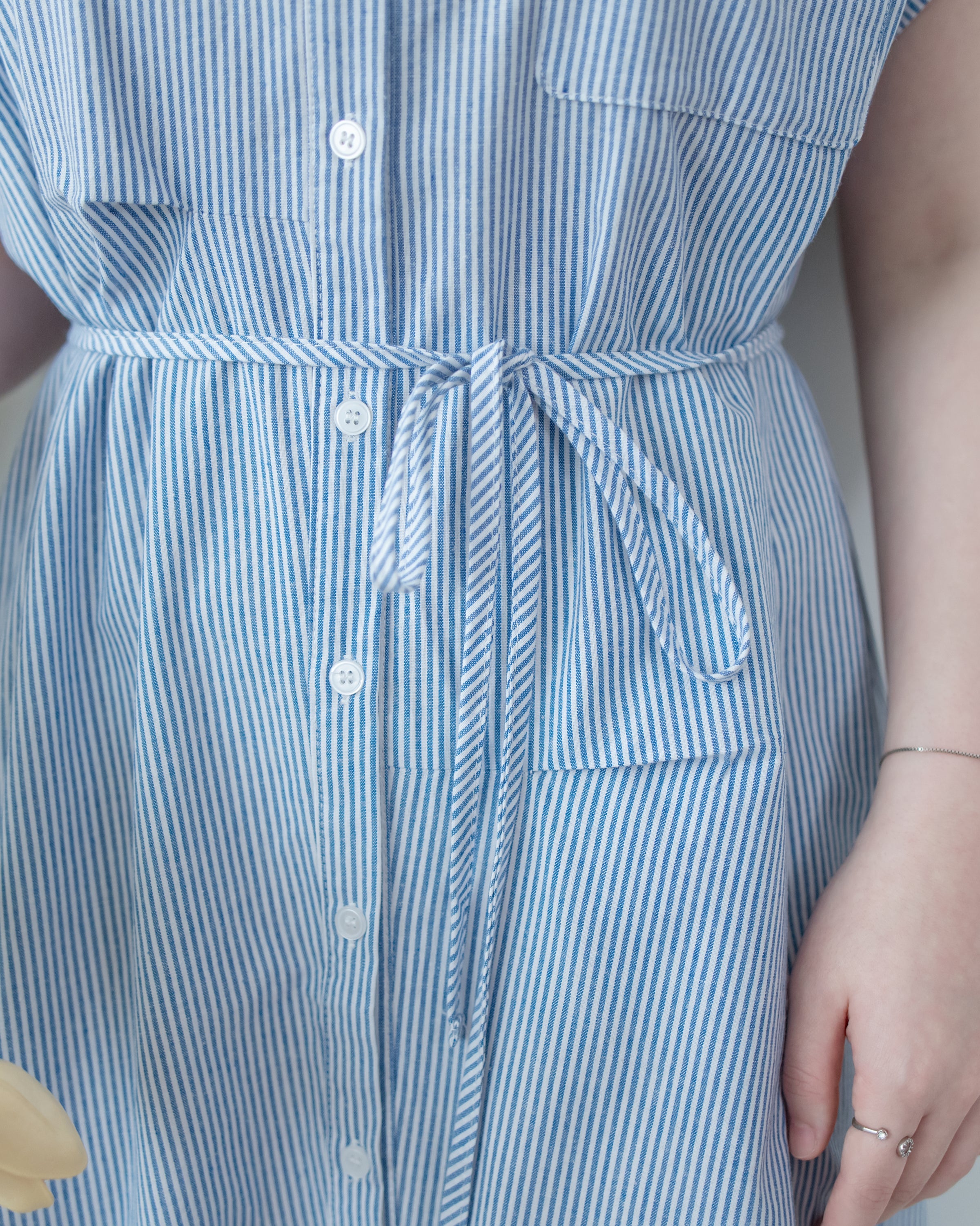 Linen Stripe Dress 法式藍白條紋翻褶袖綁帶連身裙/ DS1129 (Pre-order)