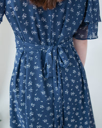 Chiffon Ribbon Dress 荷葉袖雪紡花束絲帶腰帶連身裙/ DS1133 (pre-order ivory/navy)