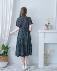 Snow Dot Dress 黑色雪花點點小V領層次修腰連身裙/ DS1135