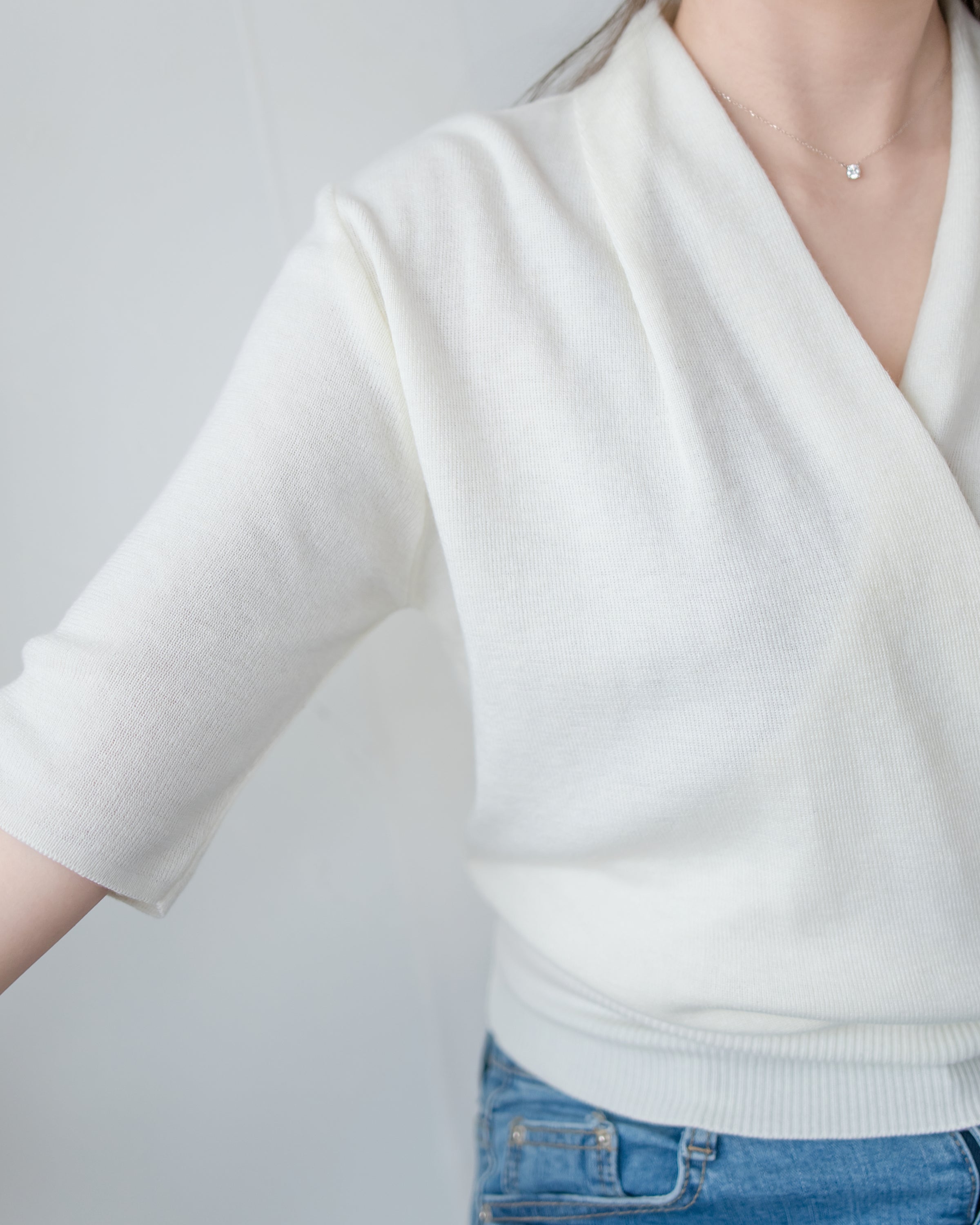Wrap Knit Top 溫柔交疊領隨性織紋針織上衣/ TP9226 (pre-order mintblue)