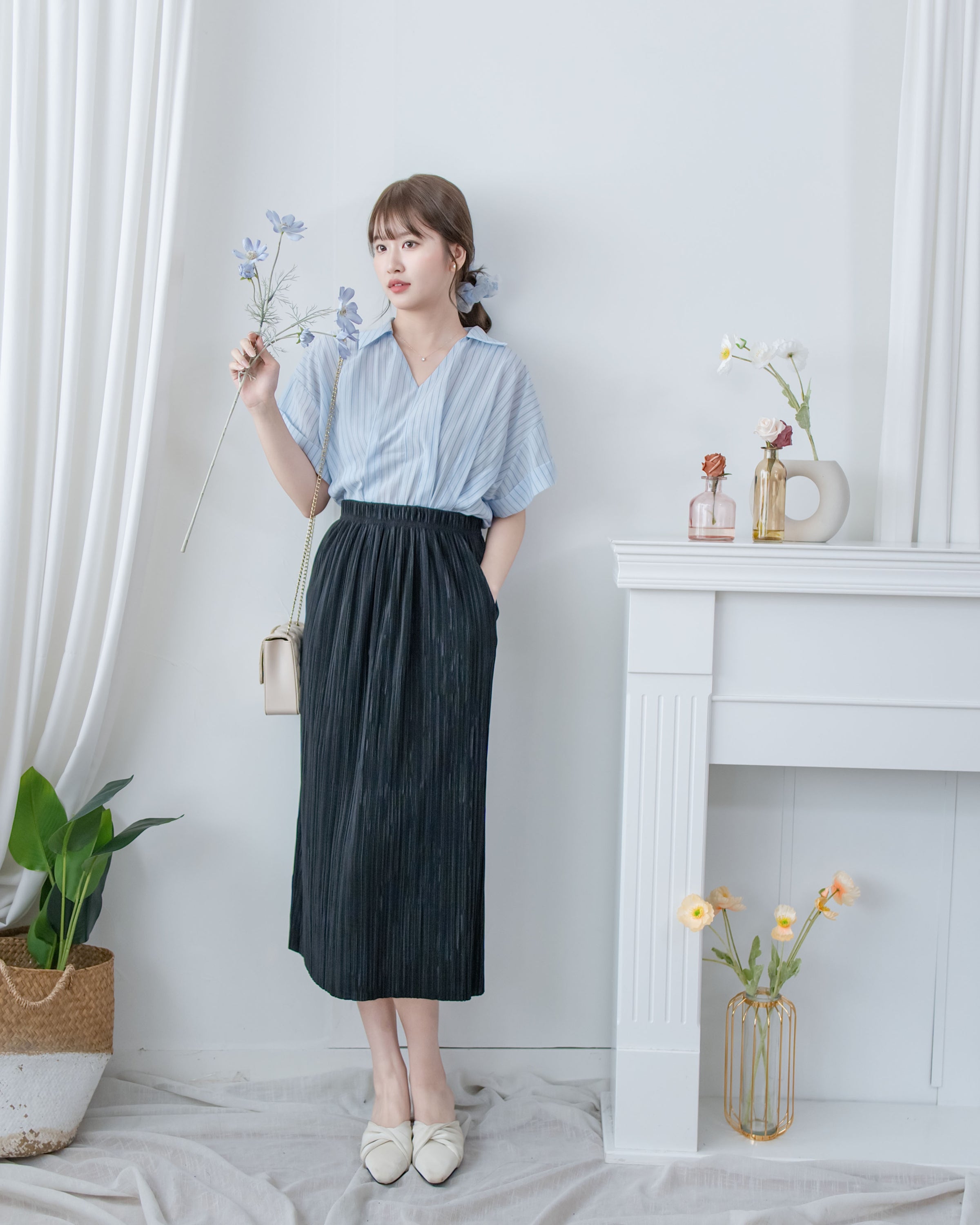Pleated Shimmer Skirt 微光澤防皺顯瘦直條紋口袋長裙/ SK8943 (pre-order black)