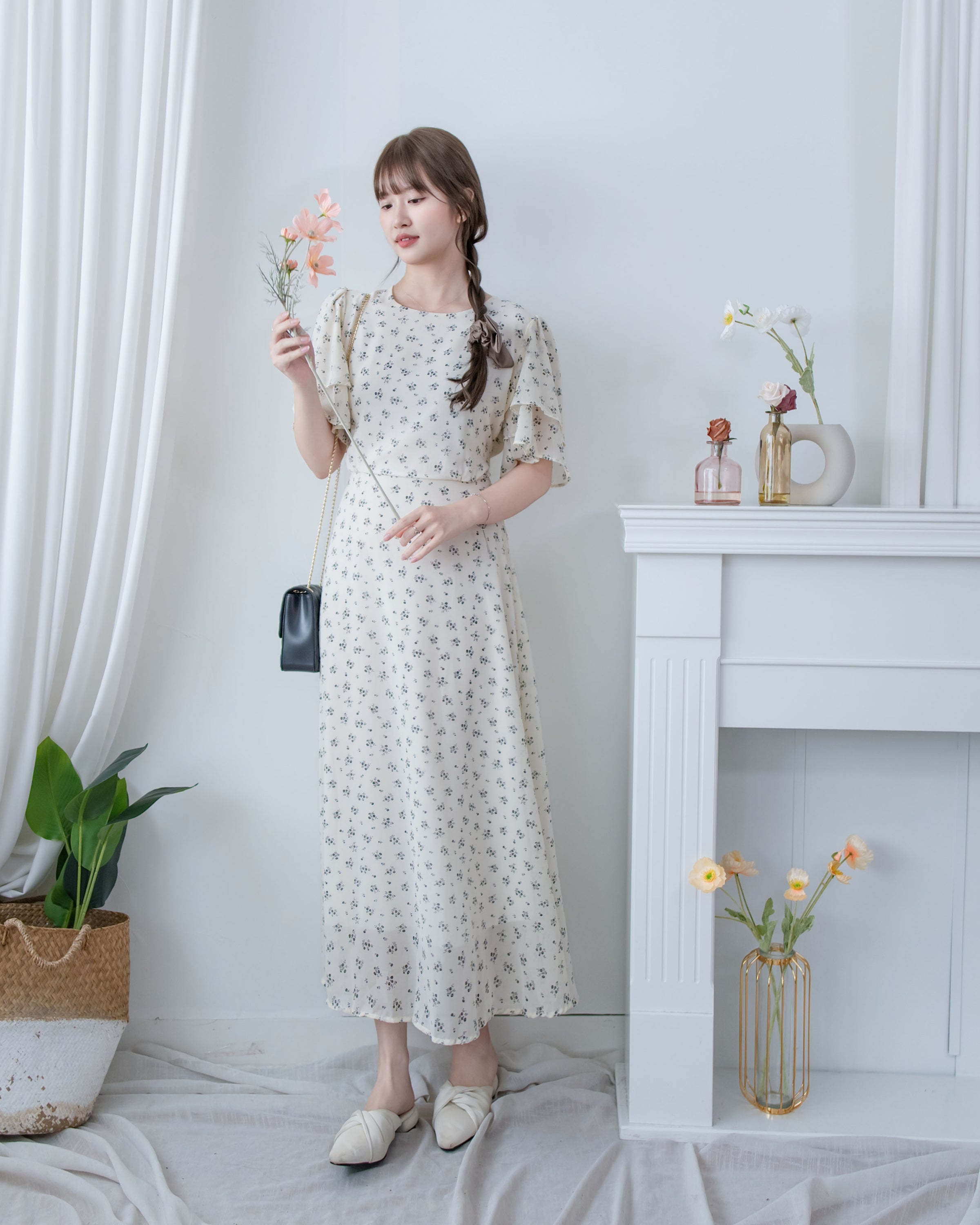 Chiffon Ribbon Dress 荷葉袖雪紡花束絲帶腰帶連身裙/ DS1133 (pre-order ivory/navy)