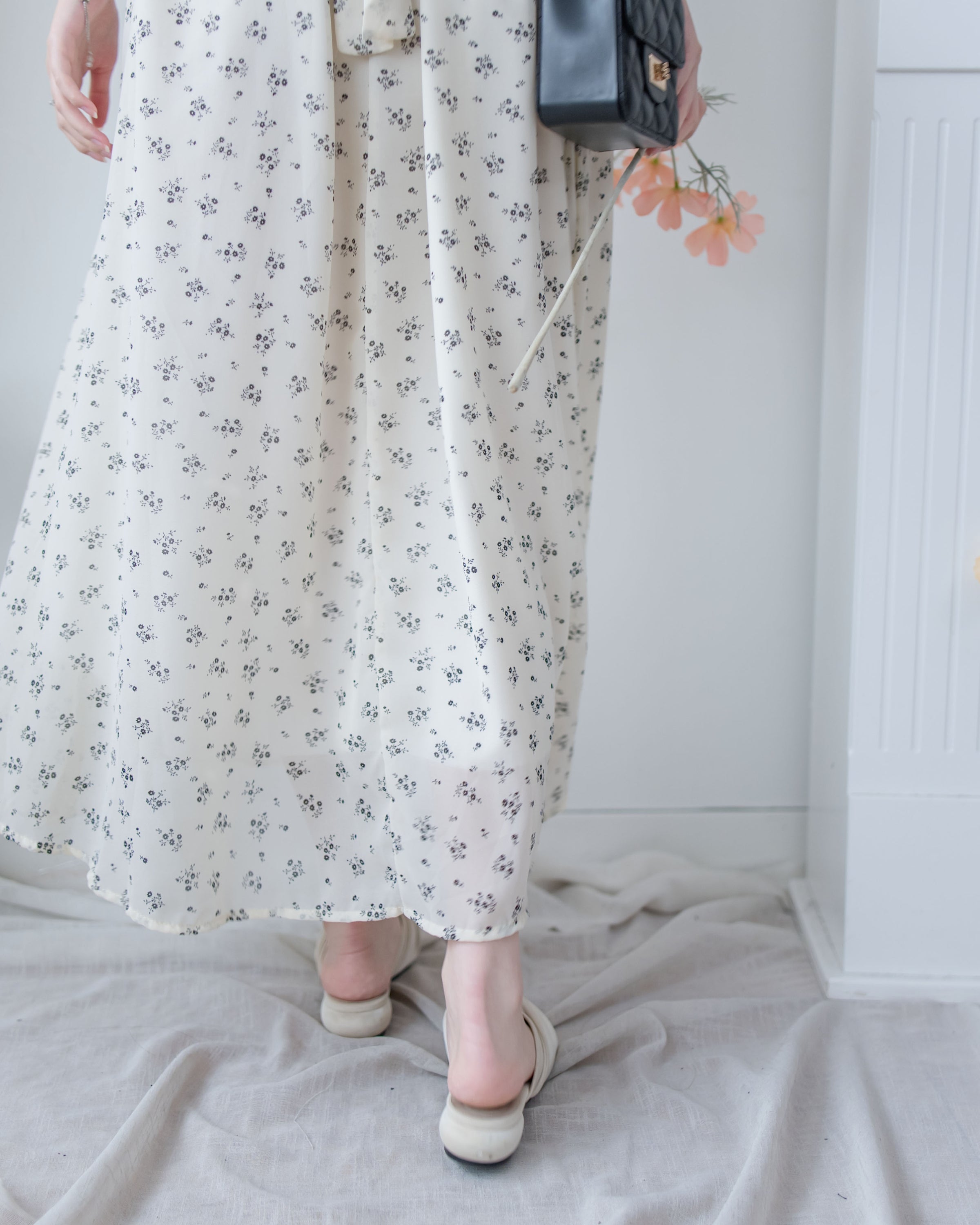 Chiffon Ribbon Dress 荷葉袖雪紡花束絲帶腰帶連身裙/ DS1133 (pre-order ivory/navy)