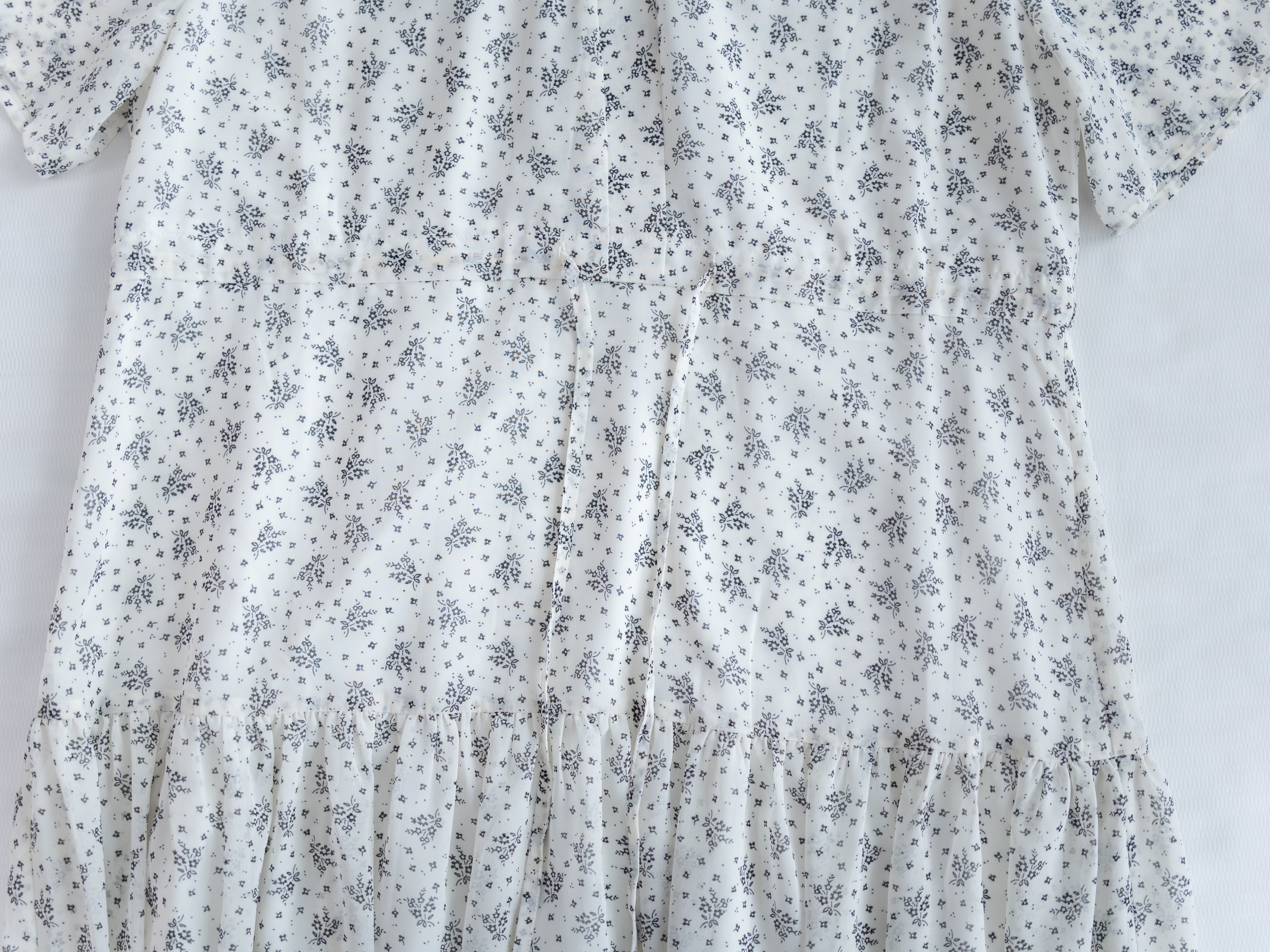 [intent label/intent製 ] Marguerite Chiffon Dress 瑪格麗特花束雪花連身裙/ DSA8005