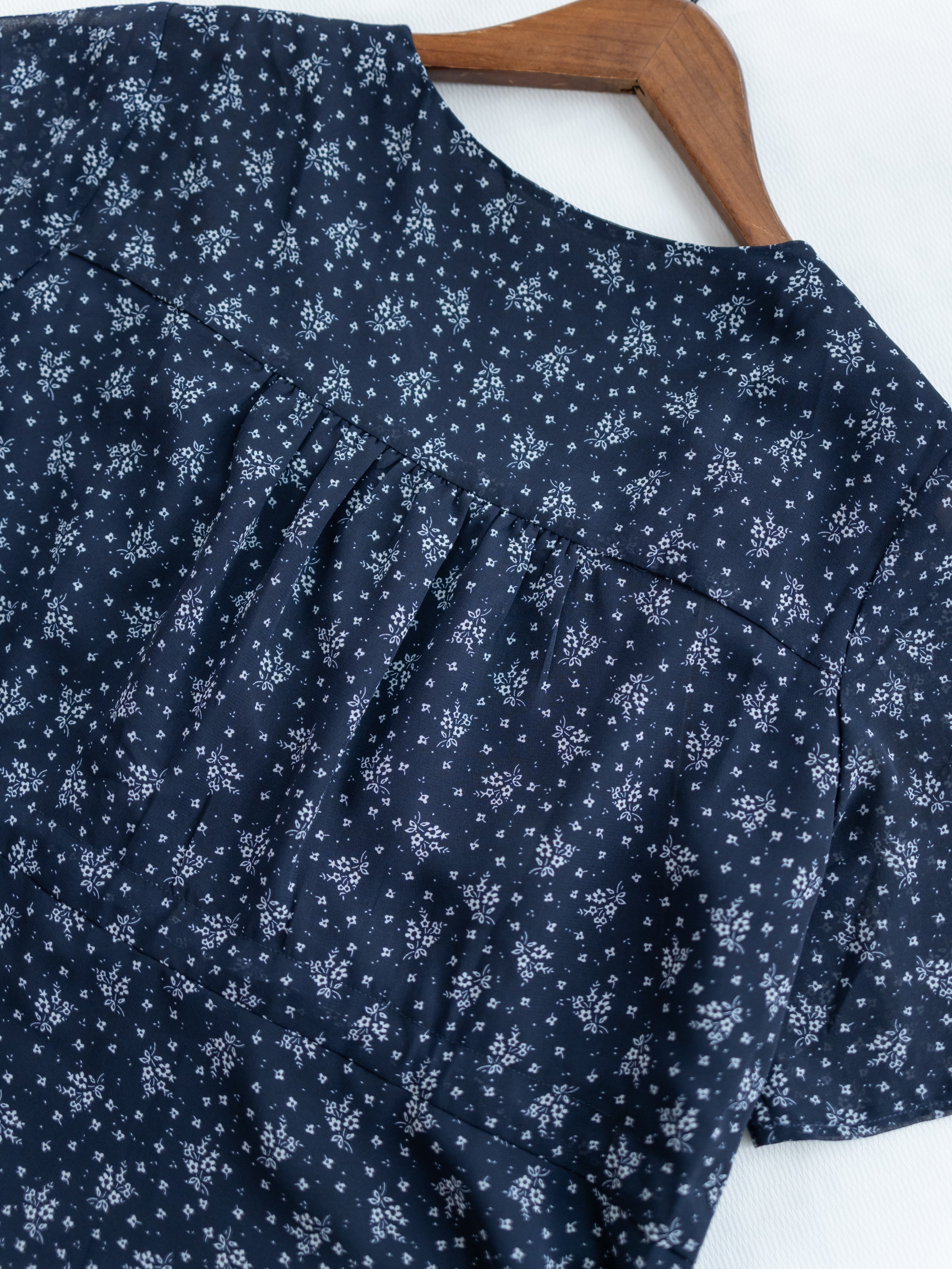 [intent label/intent製 ] Marguerite Chiffon Dress 瑪格麗特花束雪花連身裙/ DSA8005