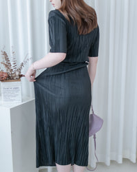 Wrap Dress 微光澤細褶交叉綁帶修身連身裙/ DS1137