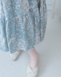 Shadow Floral Dress 湖水花影花邊領口修腰連身裙/ DS1117