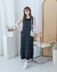 Pleated Striped Dress 條紋百褶細緻針織背心長裙/ DS1130