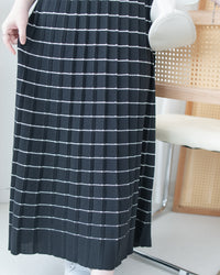 Pleated Striped Dress 條紋百褶細緻針織背心長裙/ DS1130
