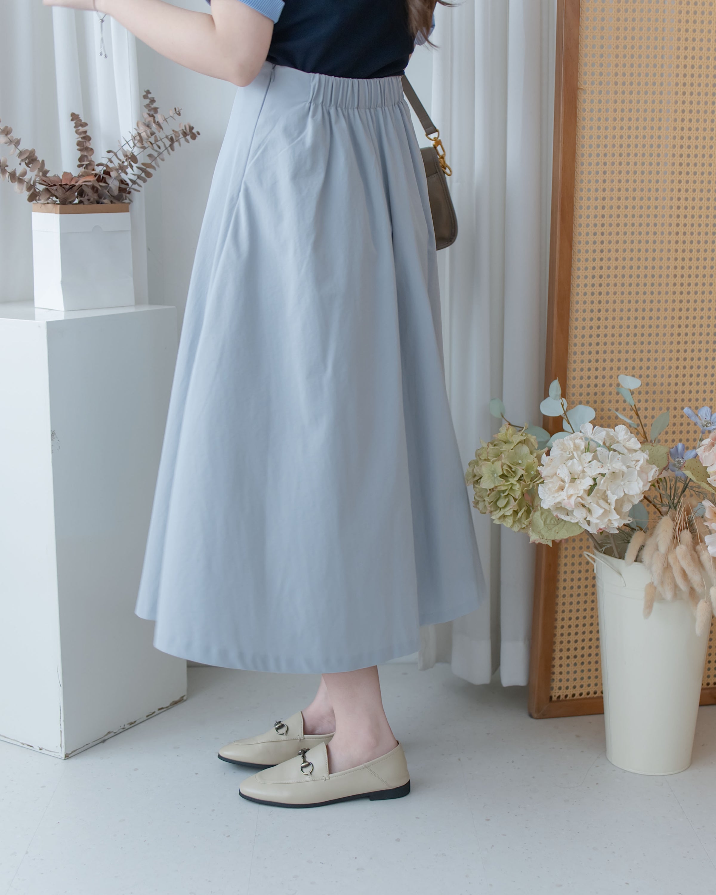 MistBlue Skirt 淺霧藍前褶顯瘦日常傘裙/ SK8944